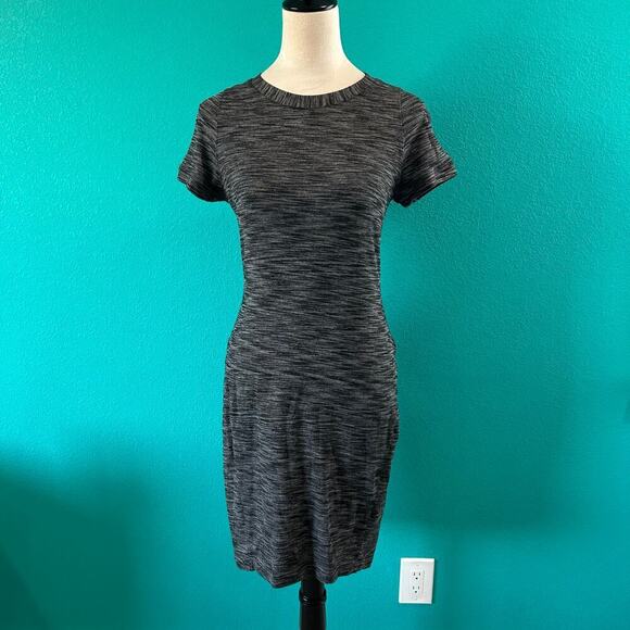 Lululemon &go Where-To Dress Heathered Black Mini Sports Performance Casual Sz 6 - Picture 2 of 6